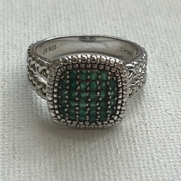 JS Green Gem Diamonds Pave 925 Sterling Silver Ring Size 9 - Picture 1 of 9